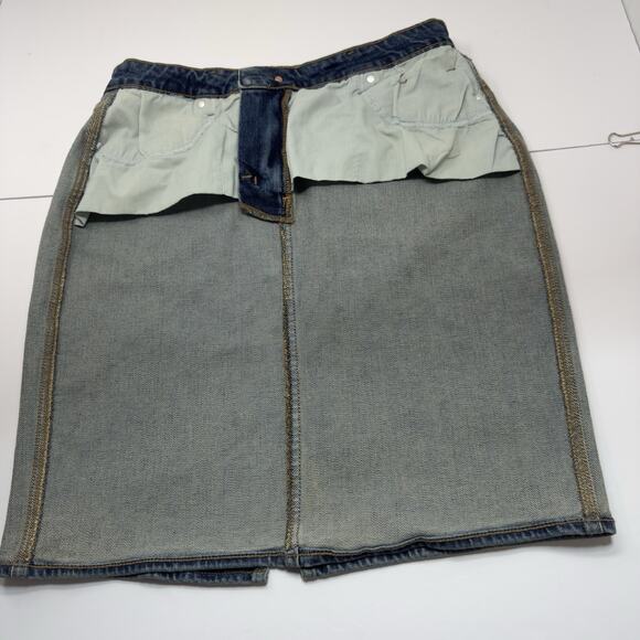 Old Navy Jean Skirt Size 10 Straight Y2K Grunge Streetwear Edgy Retro Minimalist - Picture 11 of 15